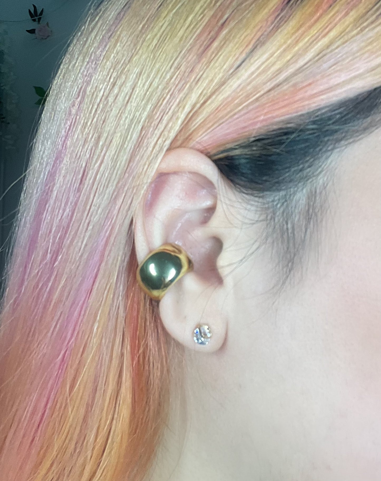 Cuff Earring • non piercing 18k gold plated (costo por uno solo NO par)