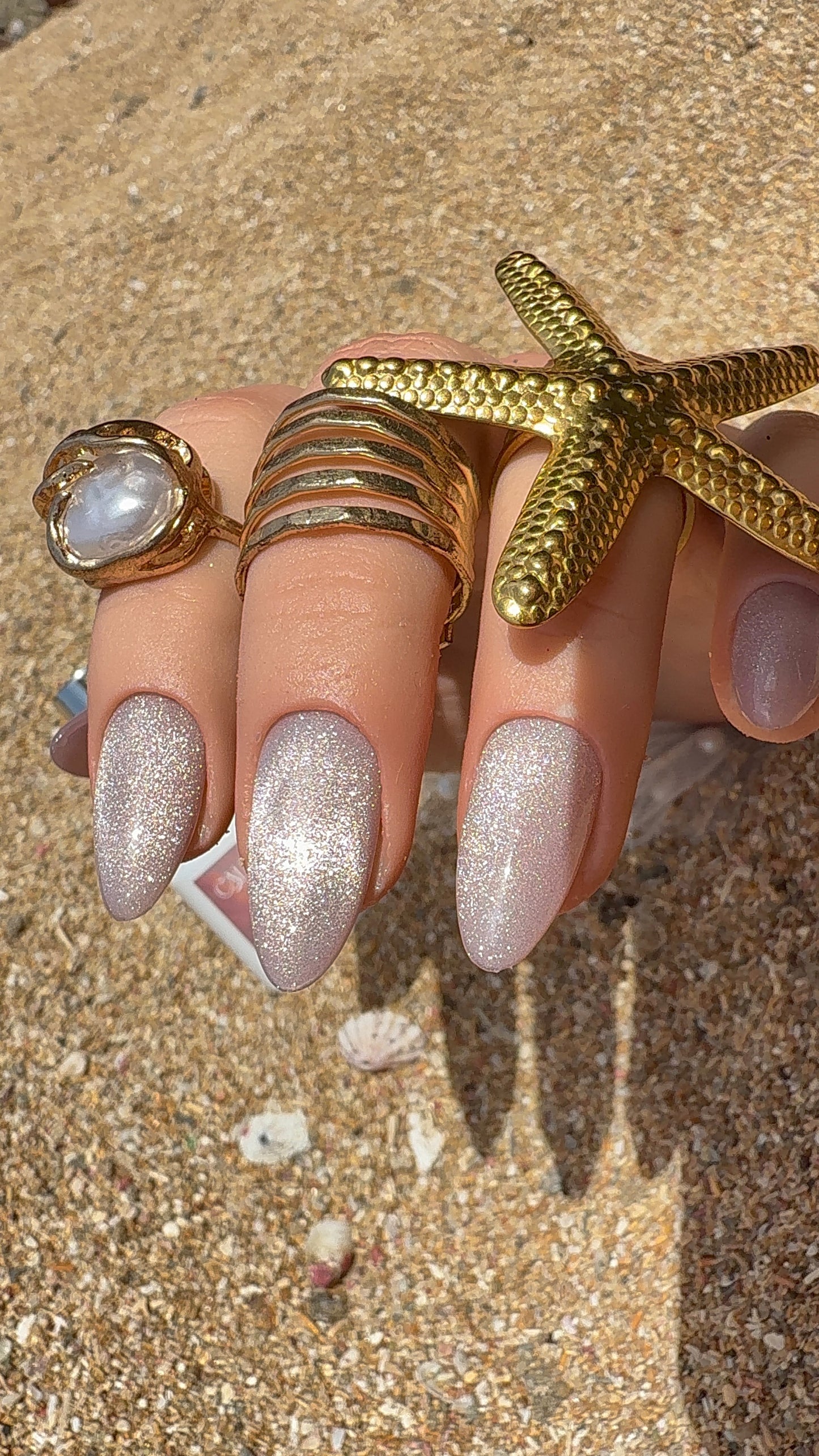 Perla Del Alba 🐚✨ Cat Eye